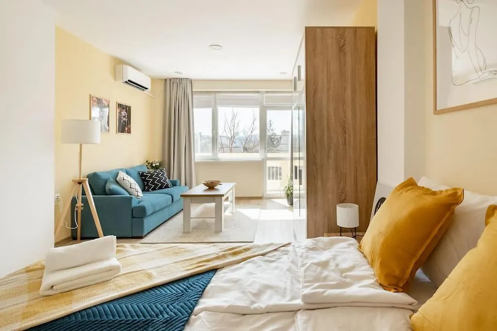 New Central Located Peaceful 1Bdr Self Check-In Sofia